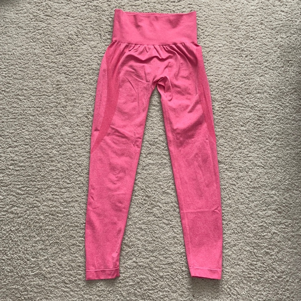 Hot pink seamless Nvgt